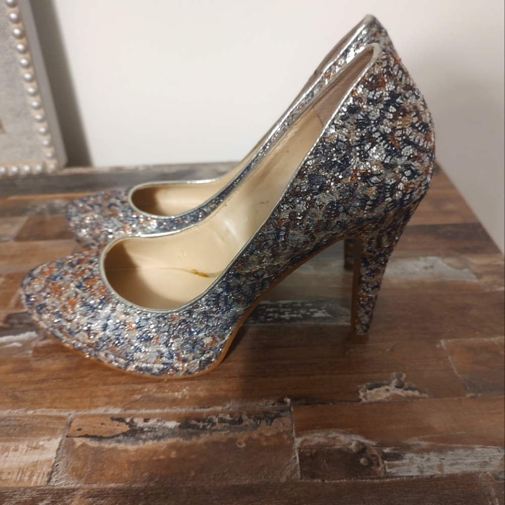 Nine West sequin platform pump